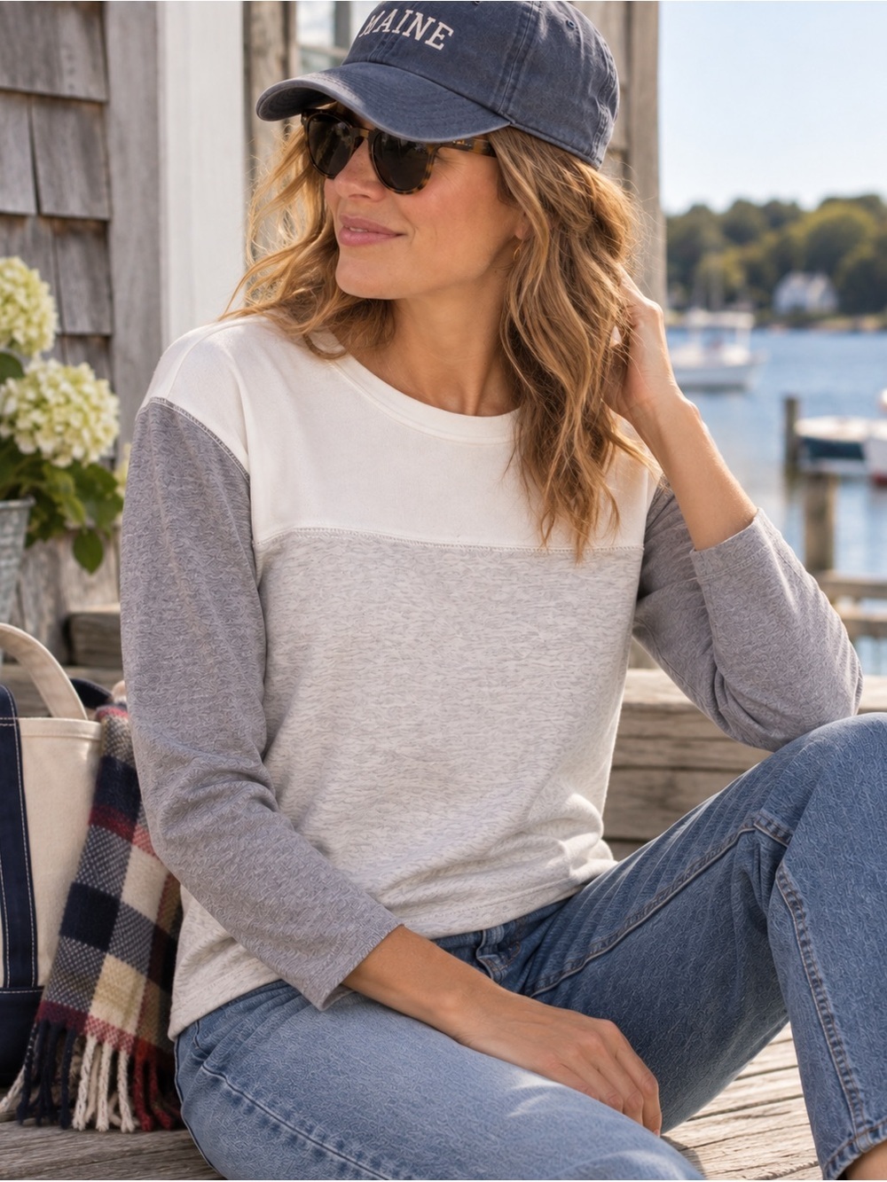 J Crew Colorblock Back Zip Sweatshirt Womens XS Gray White Long Sleeve Pullover